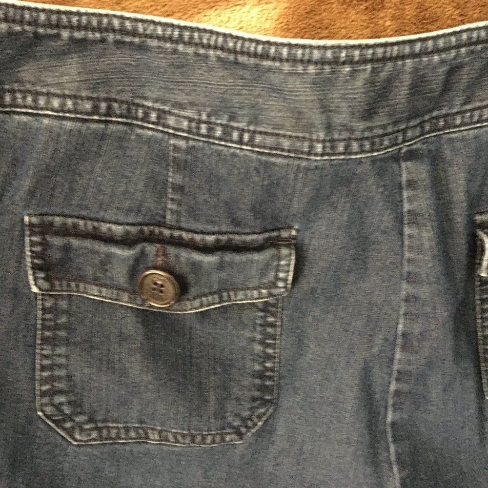 Talbots Jean Shorts - Picture 6 of 6